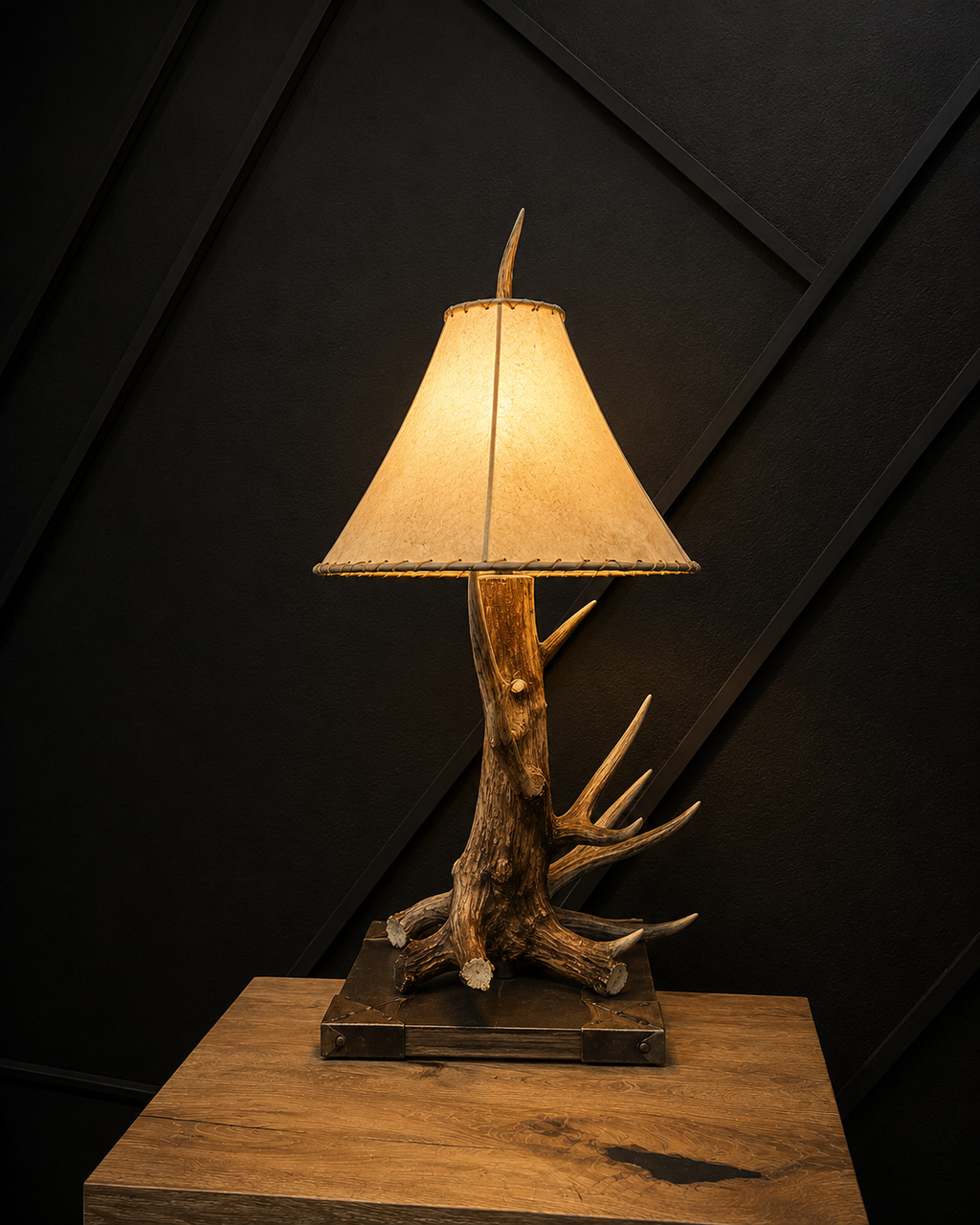 Trophy Base Table Lamp