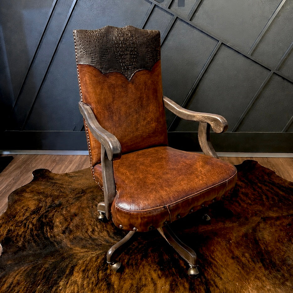 Hornback Desk Chair